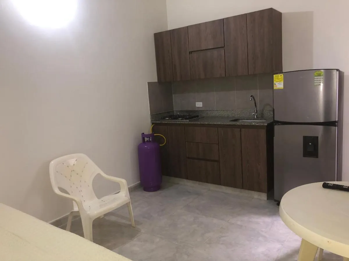 Centrico Apartamento Y Bien Ubicado En Laureles Apto 401 Medellín 0*,  Kolumbia